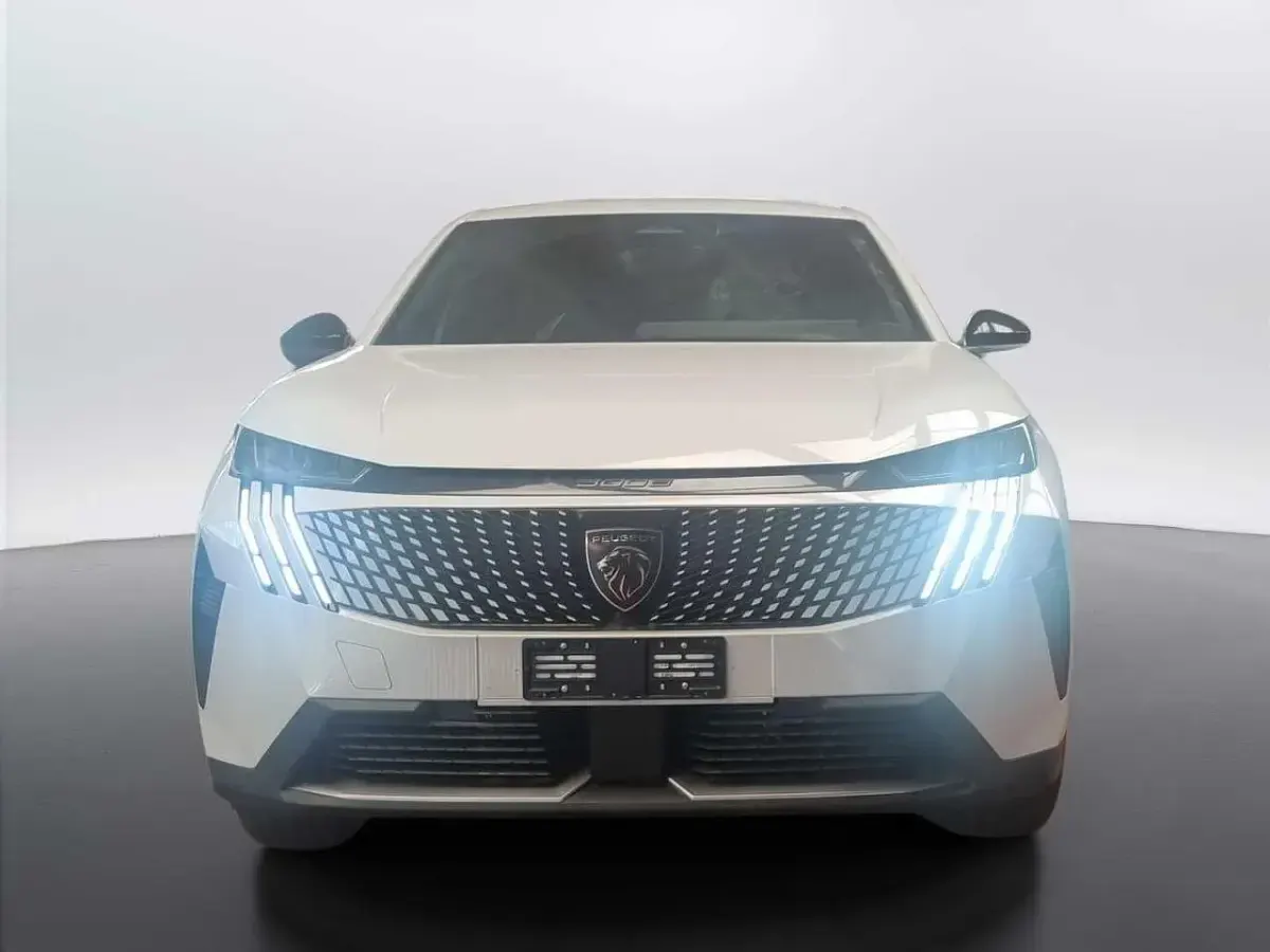 Nuova Peugeot 3008 Allure 136 CV (100 kW) 2025 Bianco SUV