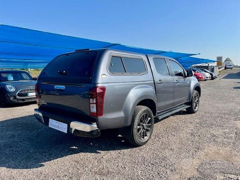 Usata Isuzu D-Max 163 CV (119 kW) 2020 Grigio Pick-up
