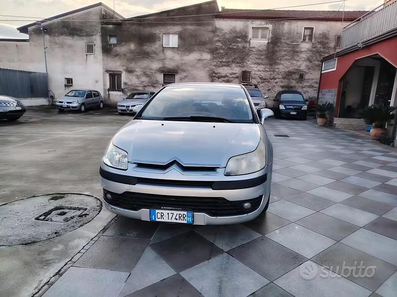 Occasion Citroën C4 88 ch (64 kW) 2005 Gris Berline