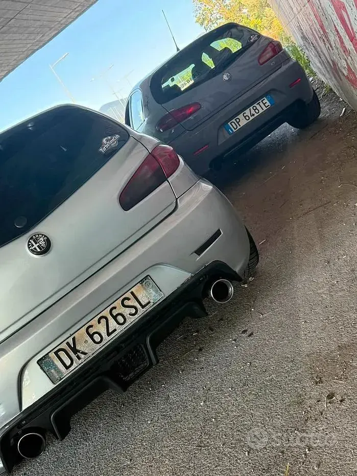 Usata Alfa Romeo 147 120 CV (88 kW) 2007 Grigio Utilitaria