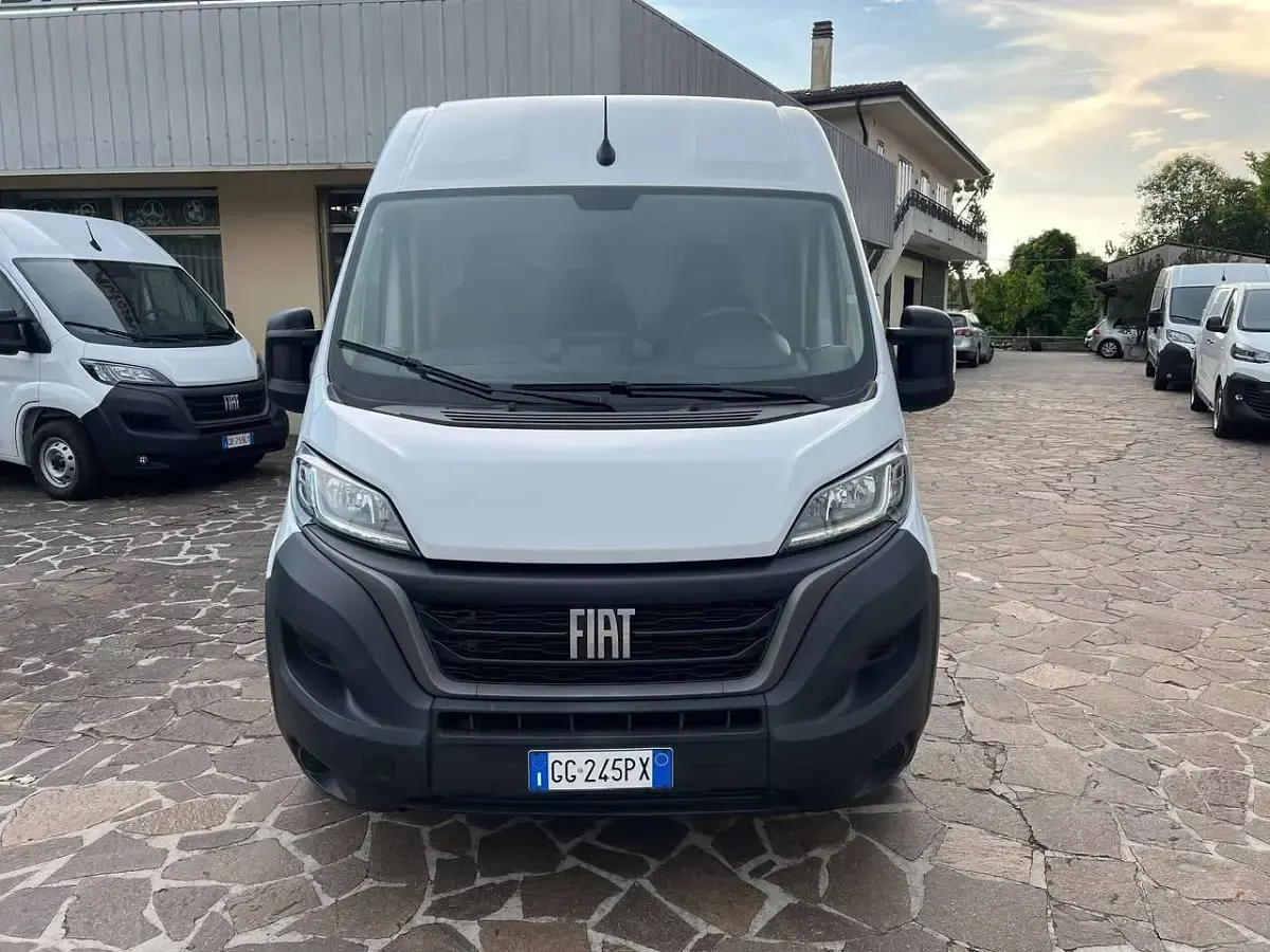 Usata Fiat Ducato 140 CV (102 kW) 2021 Bianco Furgone