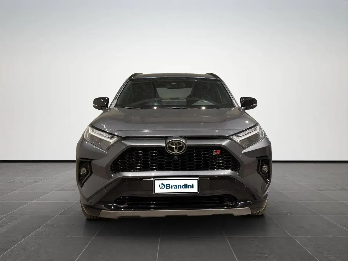 Usata Toyota RAV4 Hybrid Sport 178 CV (130 kW) 2023 Grigio corsa SUV