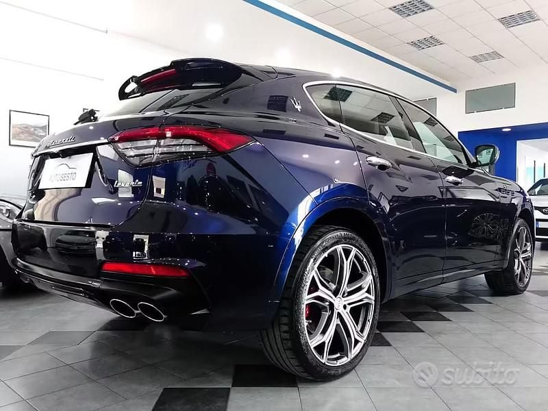 Usata Maserati Levante GT 330 CV (242 kW) 2022 Blu SUV