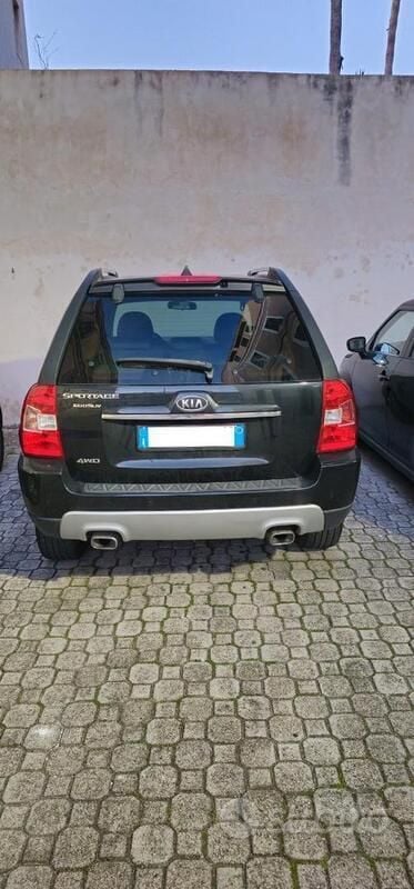 Usata Kia Sportage Active 141 CV (103 kW) 2009 Nero SUV
