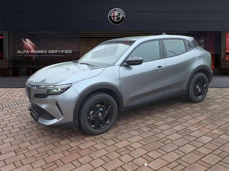 Usata Alfa Romeo Junior 136 CV (100 kW) 2025 Grigio scuro SUV