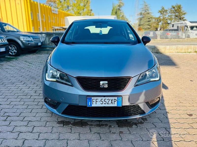 Usata Seat Ibiza CONNECT 75 CV (55 kW) 2016 Blu Berlina