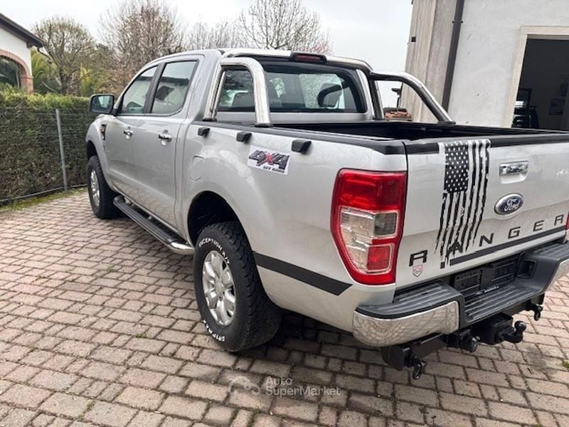 Usata Ford Ranger 150 CV (110 kW) 2012 Argento Pick-up