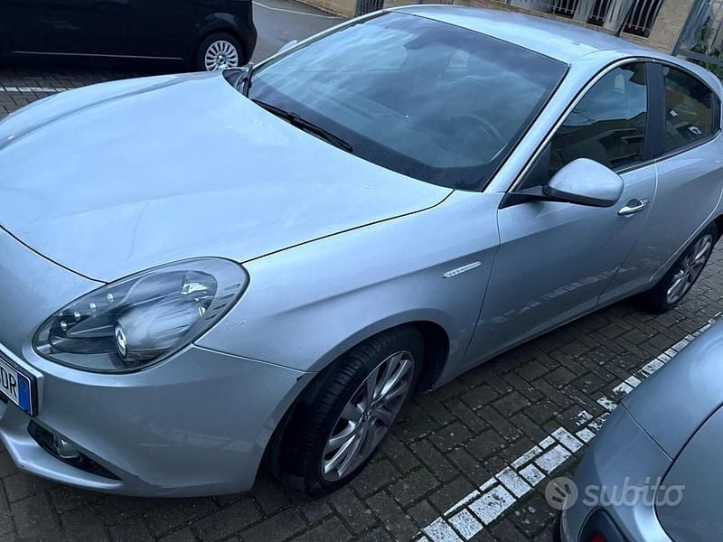 Usata Alfa Romeo Giulietta 120 CV (88 kW) 2016 Grigio