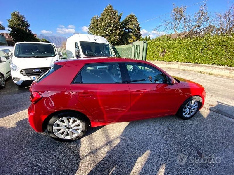 Usata Audi A1 110 CV (80 kW) 2023 Rosso pastello Berlina