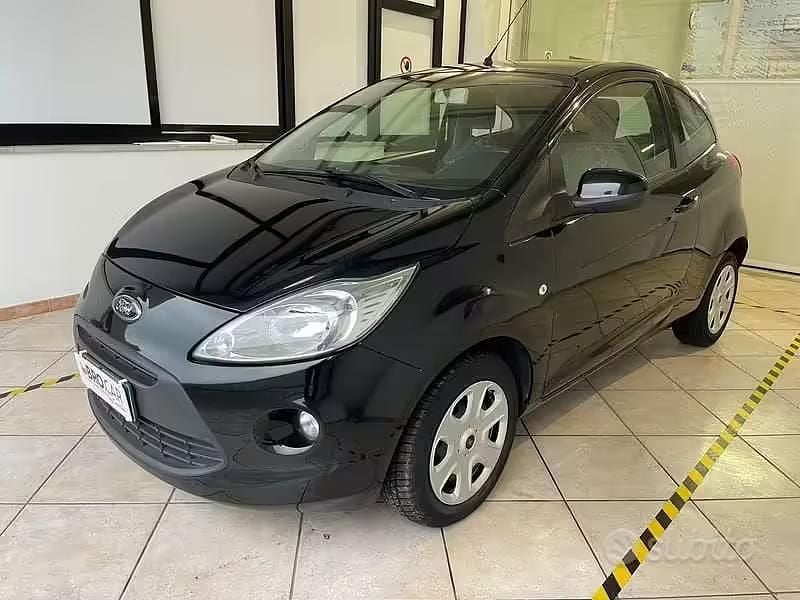 Usata Ford Ka Individual 69 CV (50 kW) 2014 Nero Berlina