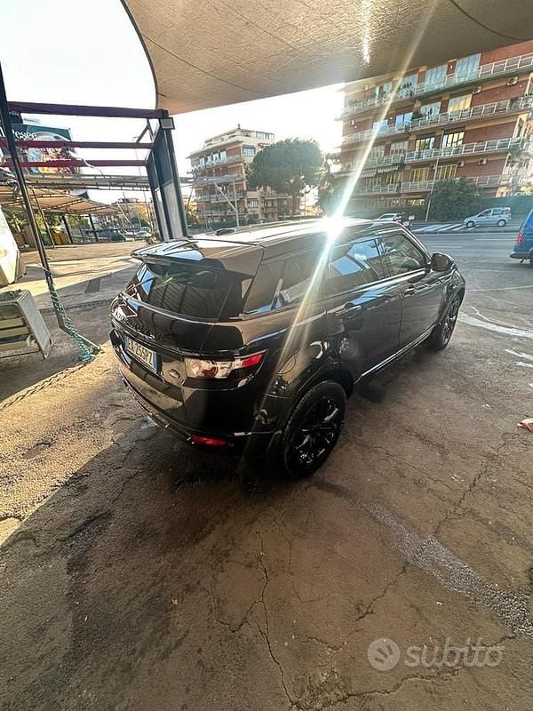 Usata Land Rover Range Rover evoque 150 CV (110 kW) 2014 Nero Furgone