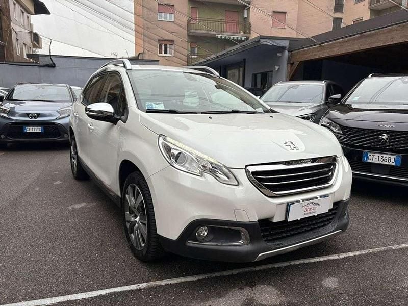 Bianco Usata 2015 Peugeot 2008 Allure SUV | 8490 € (Super prezzo) - Immagine 1/4