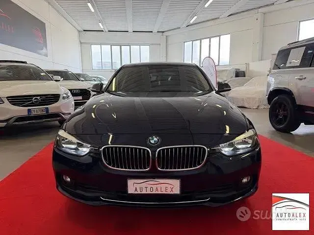 Usata BMW 318 Advantage 150 CV (110 kW) 2016 Blu Station wagon
