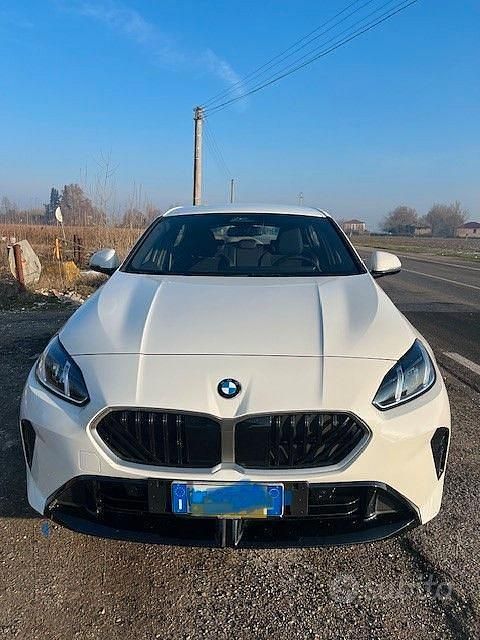 Usata BMW 118 M Sport 150 CV (110 kW) 2025 Bianco Utilitaria