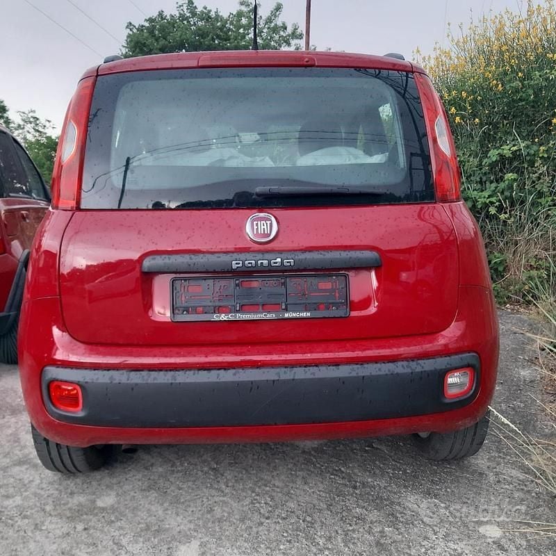 Usata Fiat Panda 86 CV (63 kW) 2014 Rosso Utilitaria