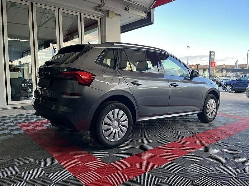 Usata Skoda Kamiq Ambition 95 CV (69 kW) 2022 Grigio SUV