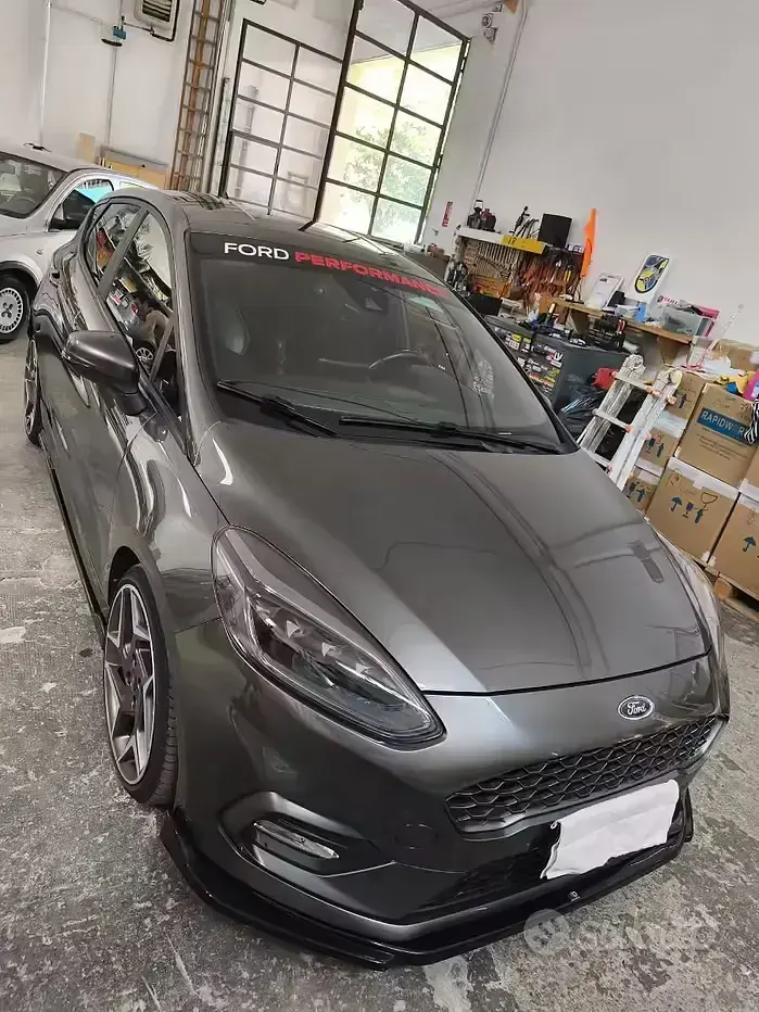 Usado Ford Fiesta Performance Edition 200 HP (147 kW) 2019 Citadino