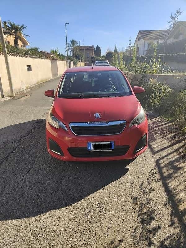 Usata Peugeot 108 Active 72 CV (52 kW) 2020 Rosso Utilitaria