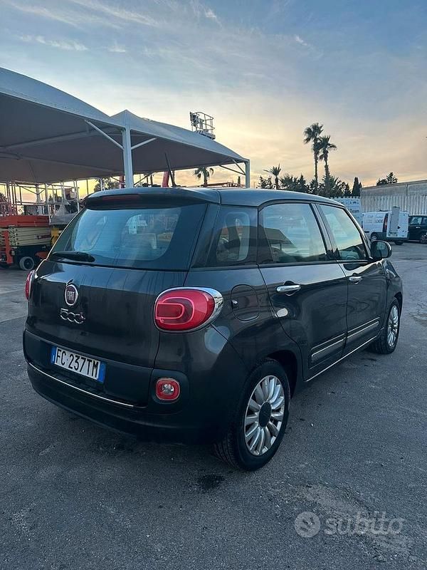 Usata Fiat 500L Business 95 CV (69 kW) 2016 Grigio Monovolume