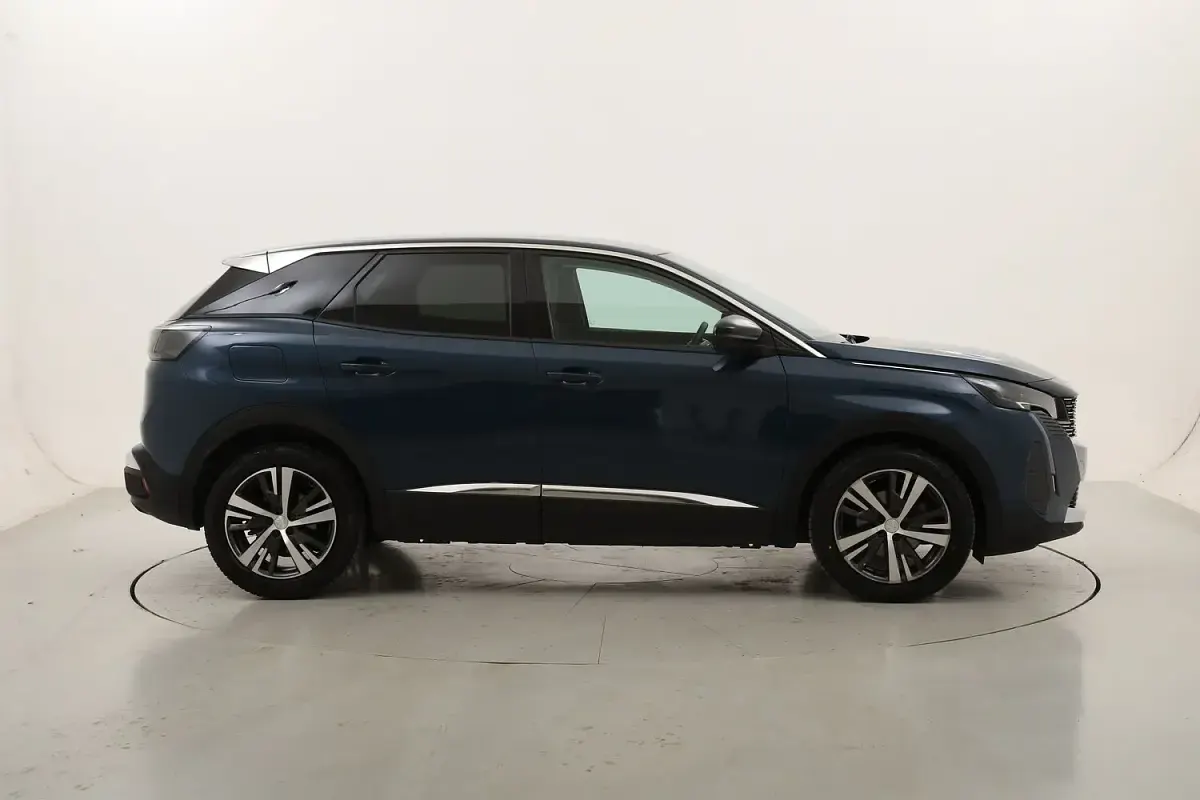 Usata Peugeot 3008 Allure 131 CV (96 kW) 2022 SUV