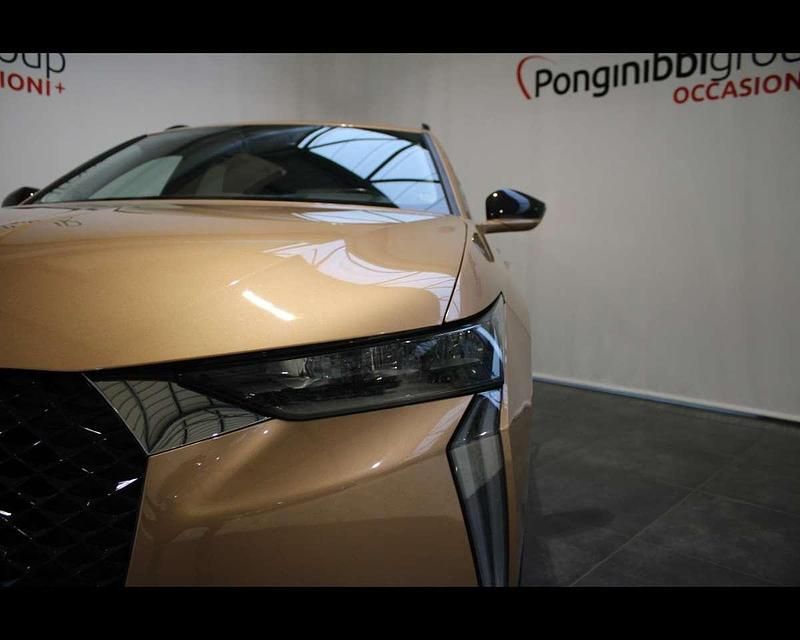 Usata DS Automobiles DS4 Crossback Trocadero 131 CV (96 kW) 2022 Oro SUV