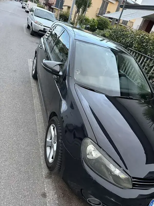 Usata VW Golf VI Comfortline 105 CV (77 kW) 2010 Utilitaria