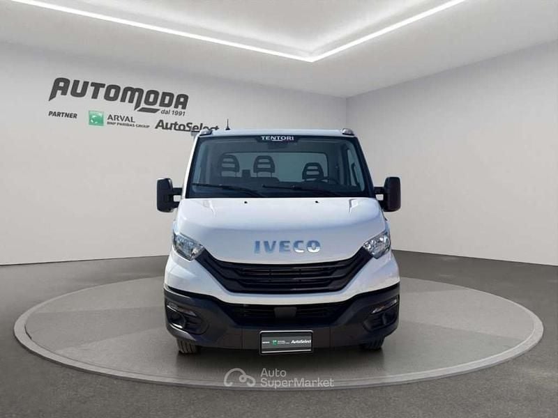 Usata Iveco Daily 136 CV (100 kW) 2024 Bianco Furgone
