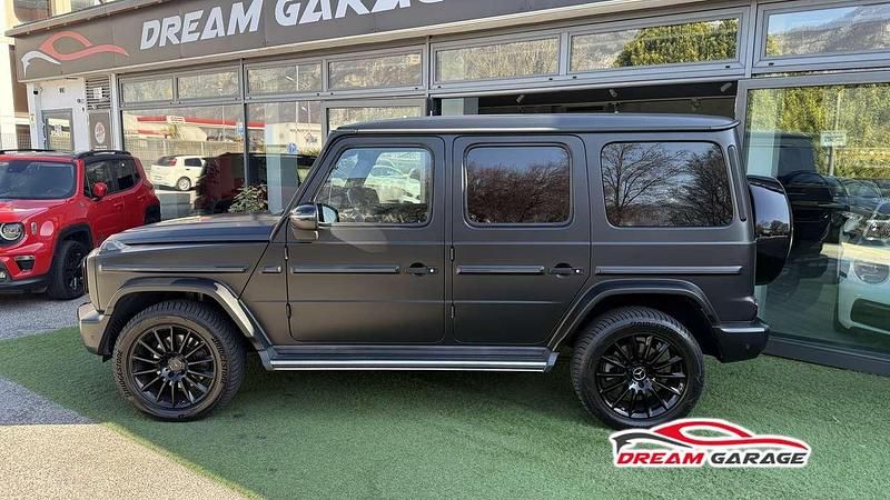 Usata Mercedes G500 Premium 421 CV (309 kW) 2019 Nero opaco SUV