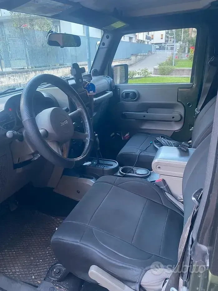 Usata Jeep Wrangler Rubicon 177 CV (130 kW) 2008 Verde SUV