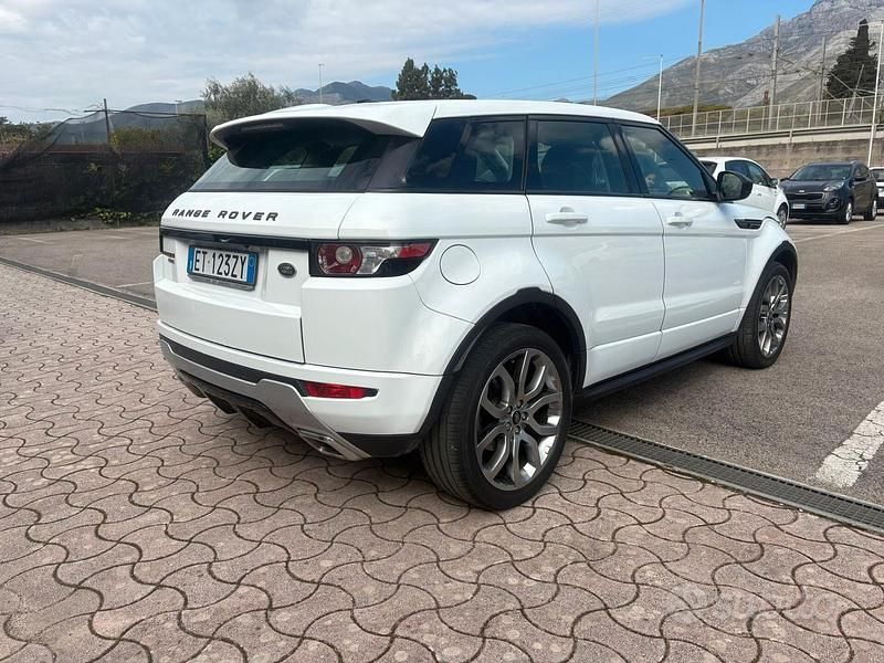 Usata Land Rover Range Rover evoque Dynamic 190 CV (139 kW) 2015 Bianco Station wagon