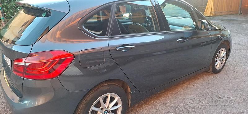 Usata BMW 218 2017 Blu Monovolume