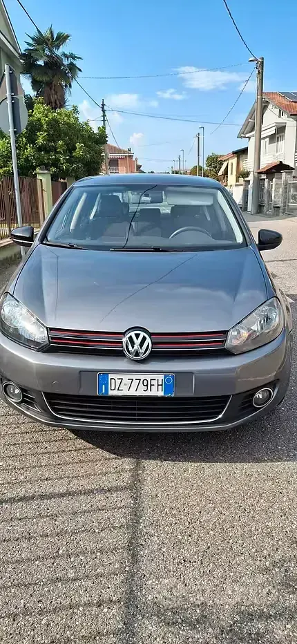 Usata VW Golf VI Highline 122 CV (89 kW) 2009 Grigio Utilitaria