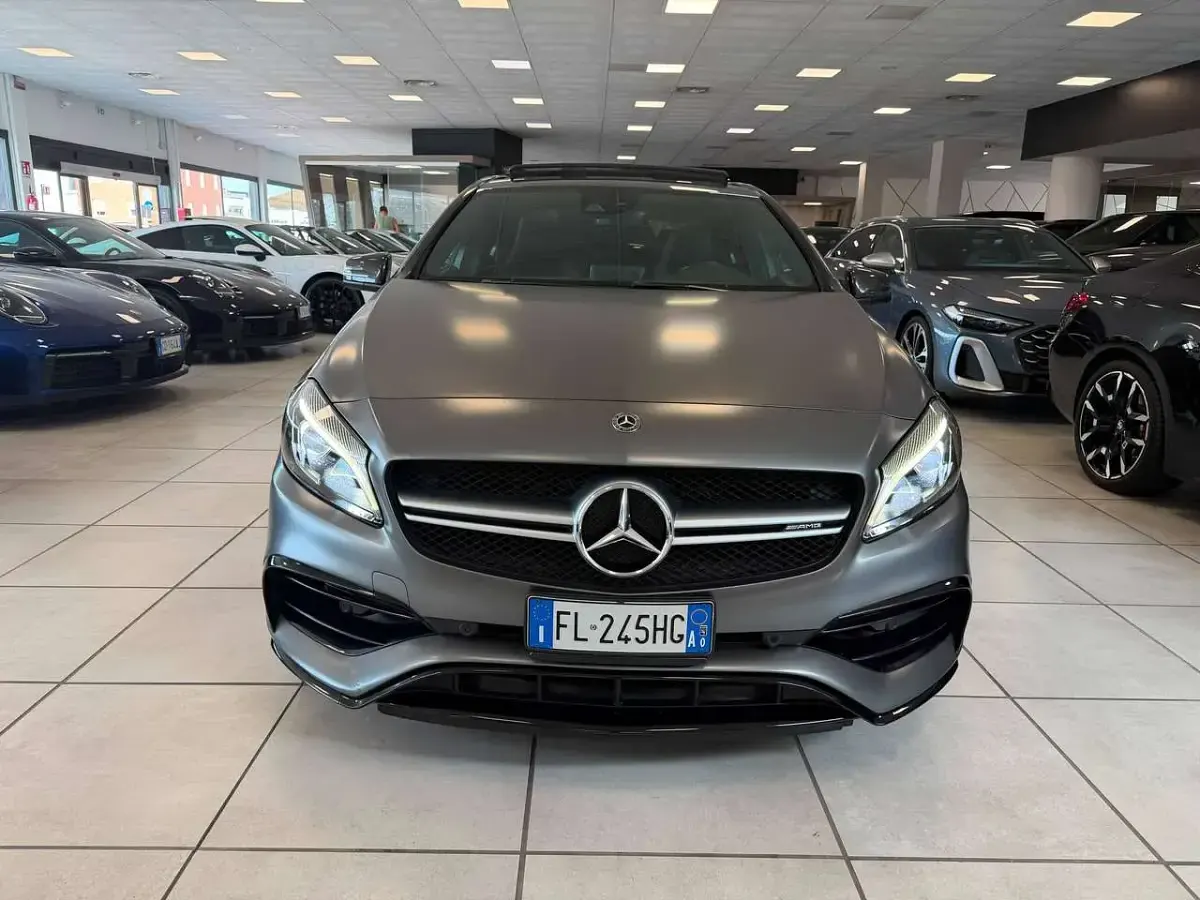 Usata Mercedes A45 AMG AMG 381 CV (280 kW) 2017 Grigio Utilitaria