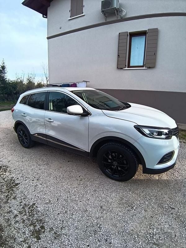 Usata 2019 Renault Kadjar SUV | 12.000 € (Ottimo prezzo) - Immagine 1/4