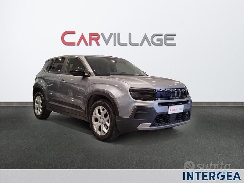 Usata Jeep Avenger Altitude 100 CV (73 kW) 2023 Grigio SUV