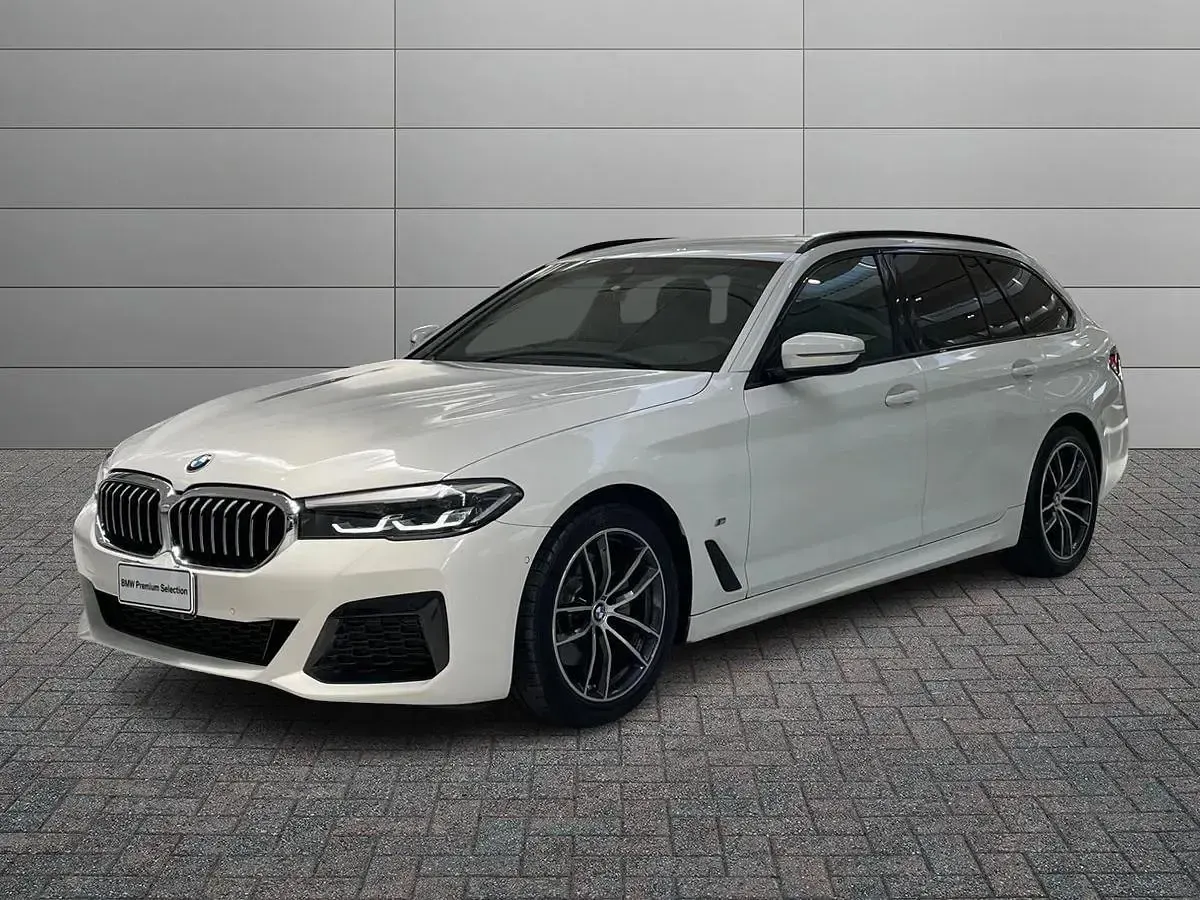 Usata BMW 520 M Sport 190 CV (139 kW) 2023 Bianco Berlina