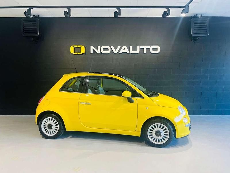 Usata Fiat 500 Lounge 69 CV (50 kW) 2012 Giallo Utilitaria
