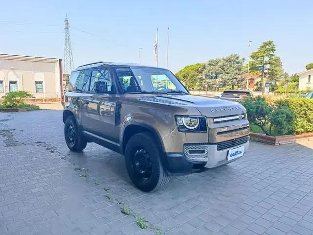 Usata Land Rover Defender 248 CV (182 kW) 2021 Marrone SUV