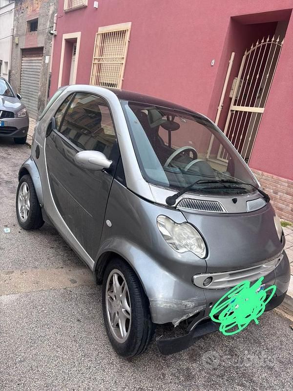 Usata Smart #1 2001