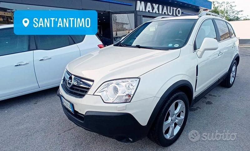 Usata Opel Antara 2009 Bianco SUV