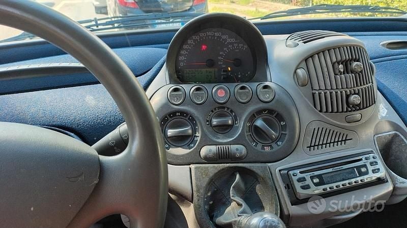 Usata Fiat Multipla 115 CV (84 kW) 2003 Blu Monovolume