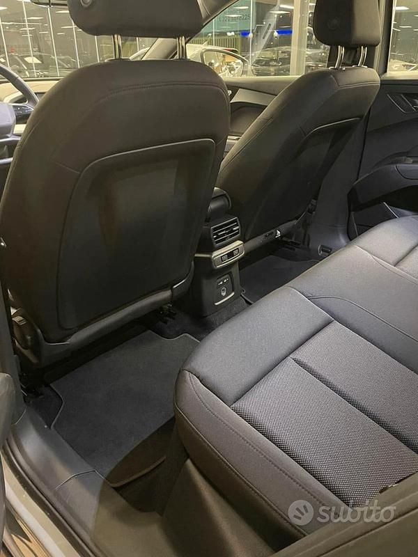 Usata Audi Q4 e-tron Comfort 125 kW (170 CV) 2023 Grigio SUV