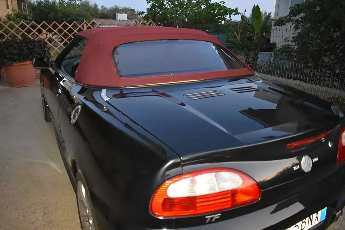 Usata MG TF 116 CV (85 kW) 2004 Cabrio