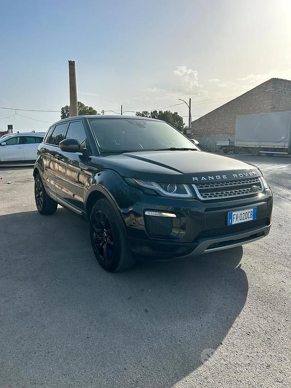 Usata Land Rover Range Rover evoque 150 CV (110 kW) 2019 Nero SUV