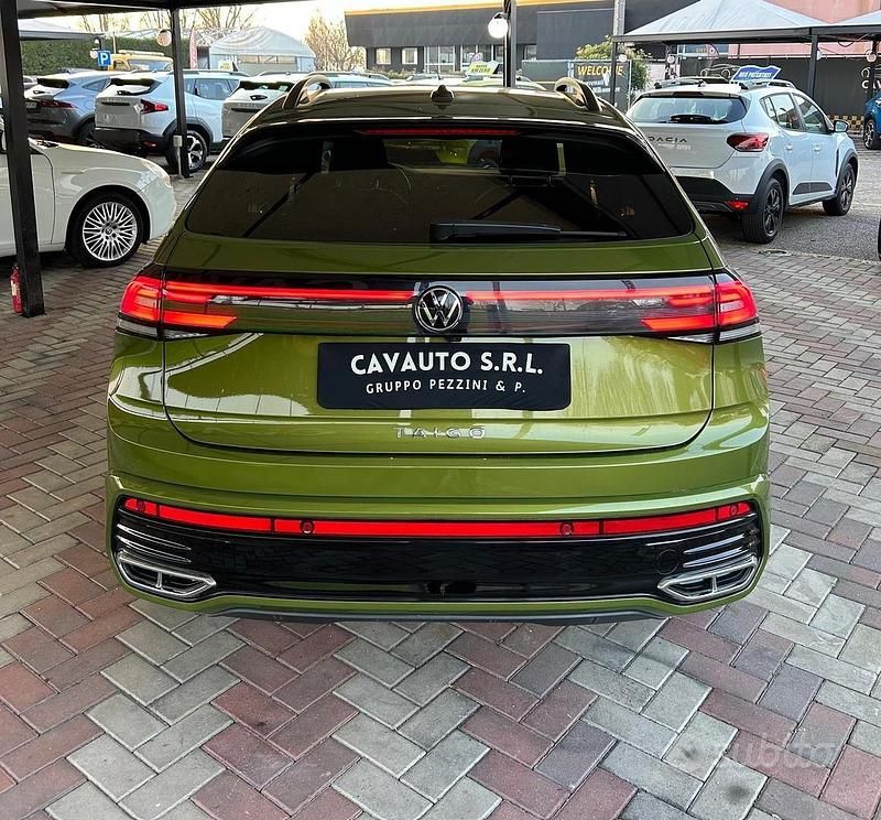 Usata VW Taigo R-line 115 CV (84 kW) 2025 Verde SUV