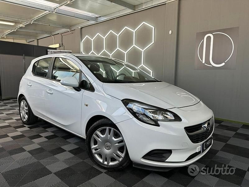 Usata Opel Corsa Cosmo 74 CV (54 kW) 2016 Bianco Utilitaria
