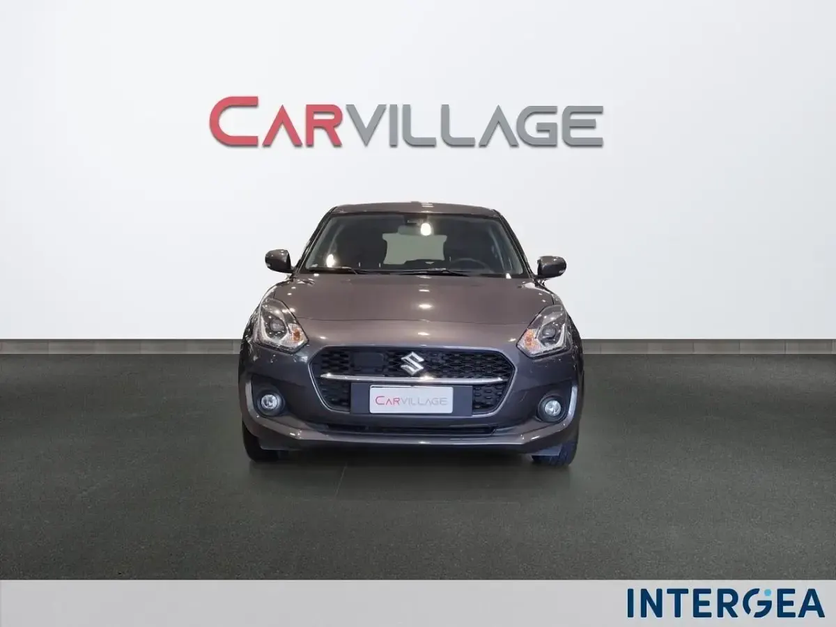 Usata Suzuki Swift 82 CV (60 kW) 2024 Grigio Utilitaria