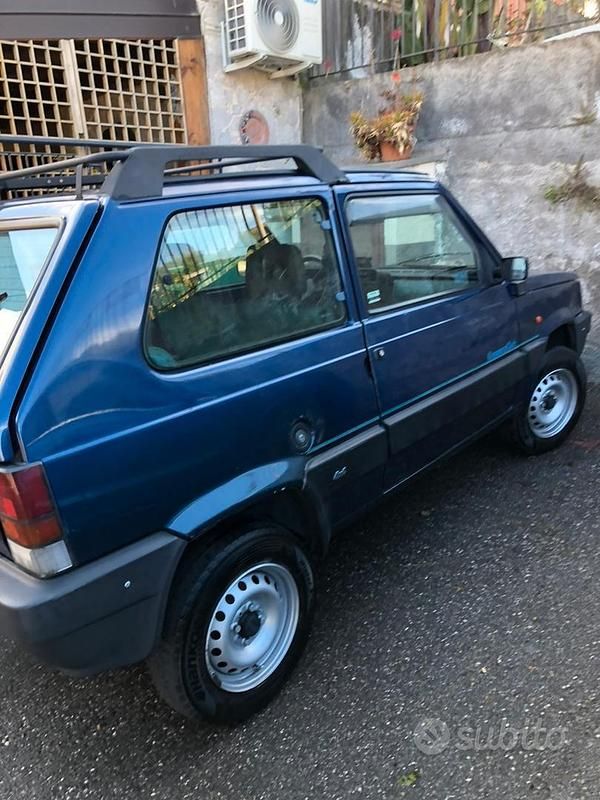 Usata Fiat Panda 4x4 50 CV (36 kW) 1993 Blu Utilitaria