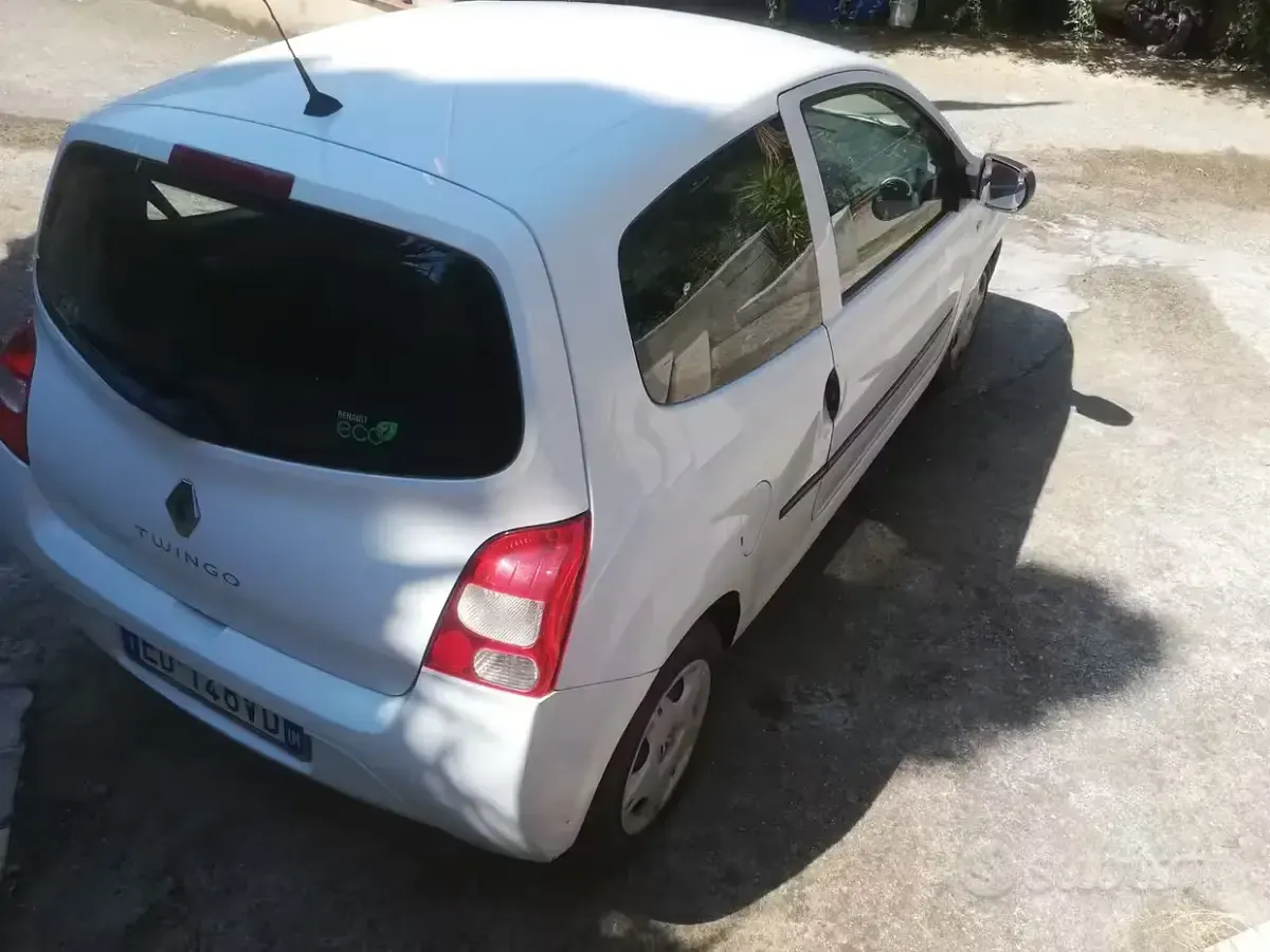 Usata Renault Twingo 75 CV (55 kW) 2011 Utilitaria