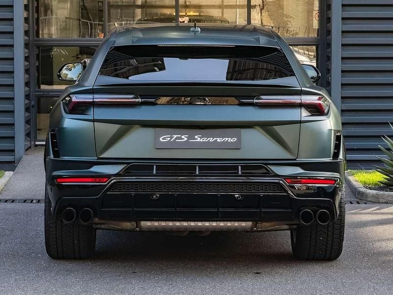 Usata Lamborghini Urus 650 CV (478 kW) 2023 Verde lares SUV